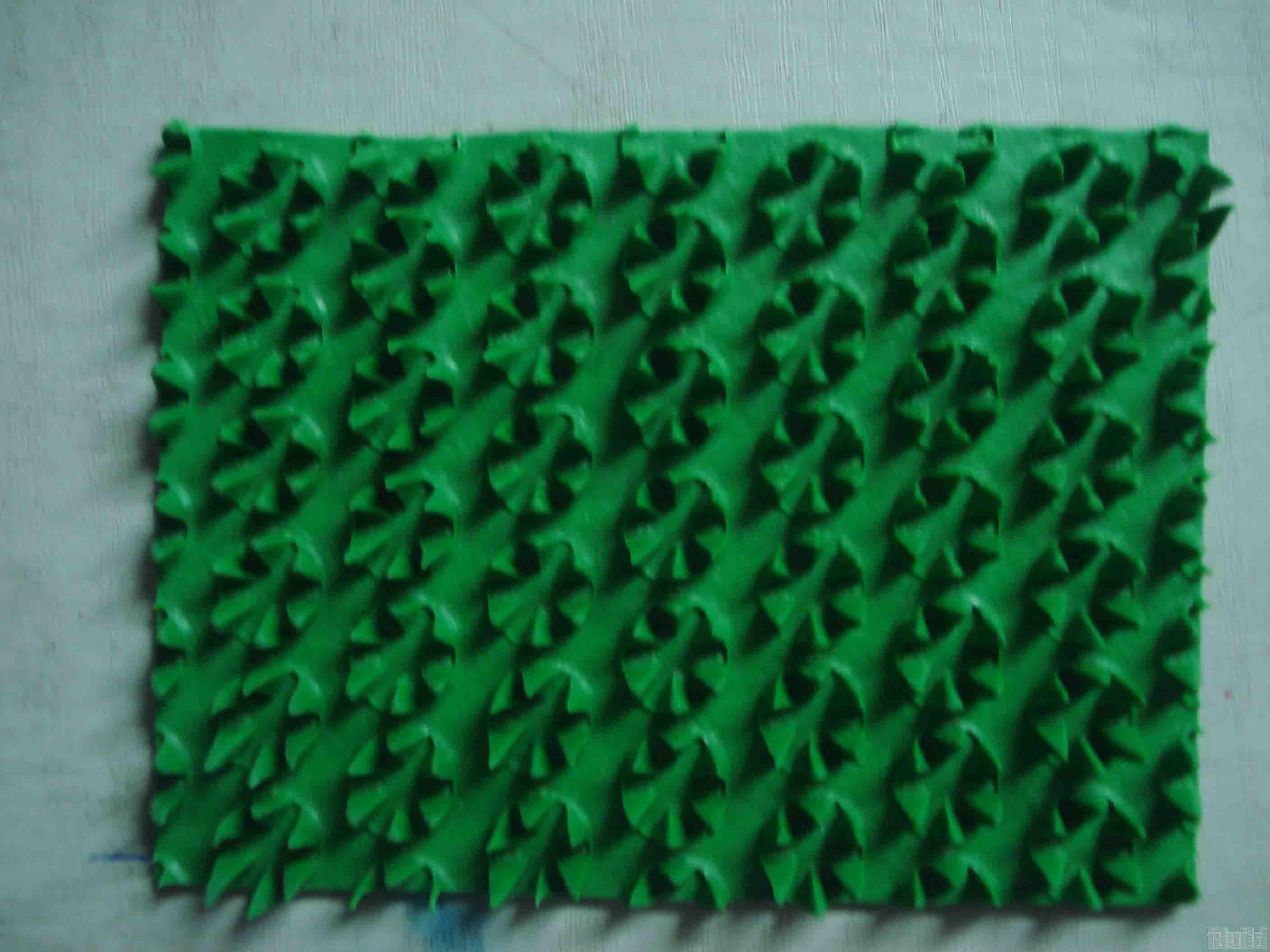 Thảm nhựa xanh khổ 70 x 1000 cm