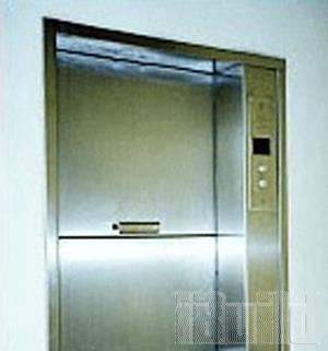 Thang máy tải thức ăn