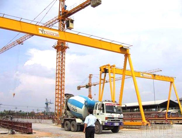 Hệ thống cầu trục, cổng trục, thiết bị nâng hạ, palăng, xe nâng