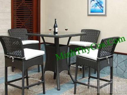 Bàn ghế giả mây ngoài trời
