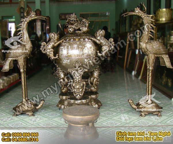 Đỉnh đồng tam khí