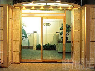 Cửa quay cửa tự động bằng inox cao cấp .