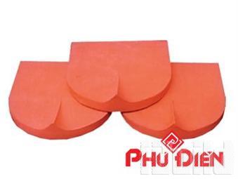 Ngói đất sét nung mũi hài – Phú Điền