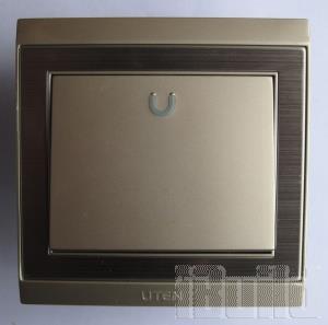 Công tắc điện vuông - UW118