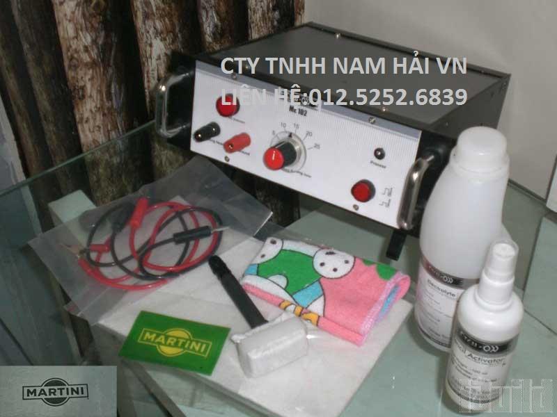 Máy khắc logo trên kim loại