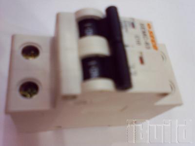 Aptomat C100